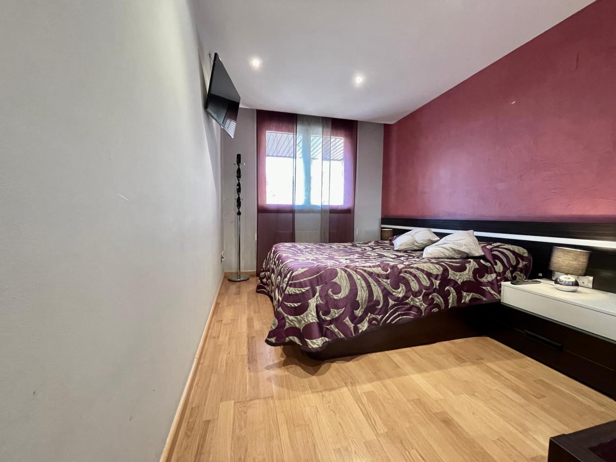Apartamentos Ciudad Del Calzado Арнедо Экстерьер фото