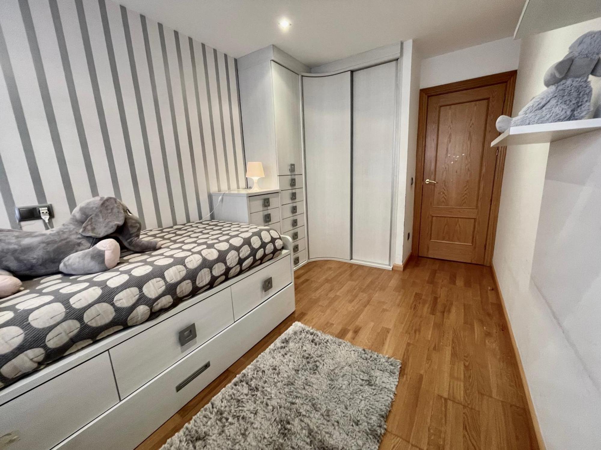 Apartamentos Ciudad Del Calzado Арнедо Экстерьер фото